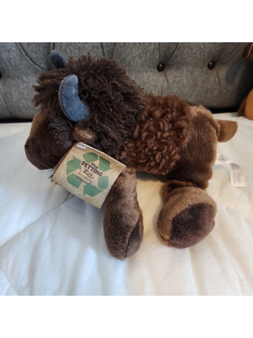 The Petting Zoo American Bison Plush 8 Inch 2023 Stuffed Animal Toy